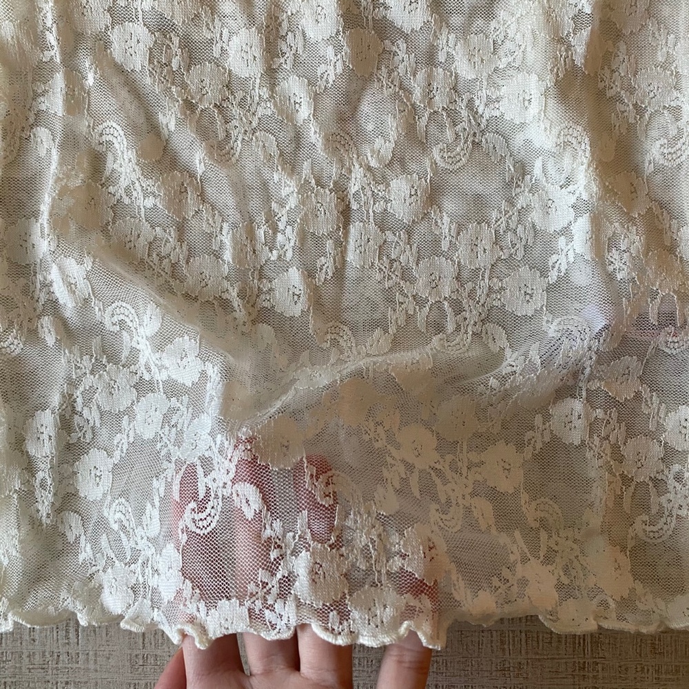 Urban Outfitters Out From Under Luna Lace Lettuce Trim Longsleeve - Picture 5 of 5
